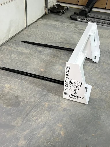 skid-steer-bale-spike
